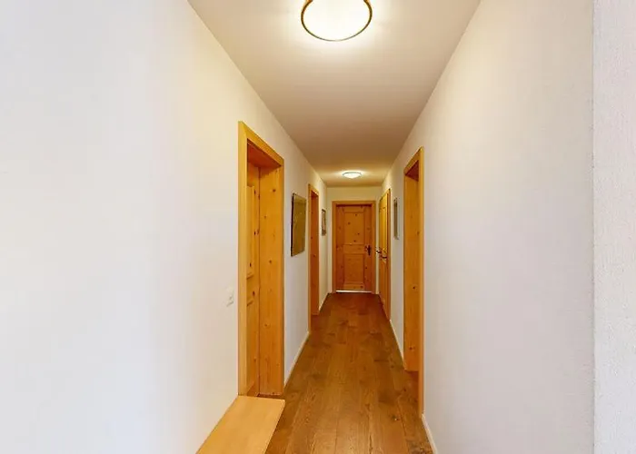 Edelweiss Lanezzi Apartment Flims